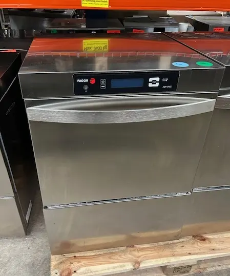 underbordsopvasker fra Fagor model ad-505, brugt – 14 dages garanti. Du kan tilkøbe 12 mdr. for 799 kr.