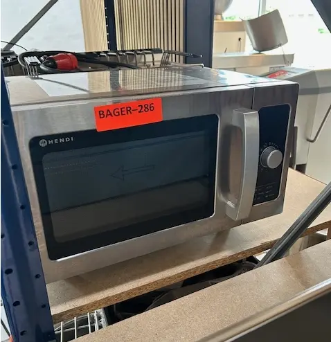 microovn fra Hendi, brugt – 14 dages garanti. Du kan tilkøbe 12 mdr. for 799 kr.
