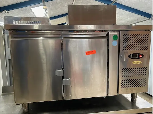 frysebord med to låger fra tefcold, brugt -14 dages garanti. Du kan tilkøbe 12 mdr. for 799 kr.