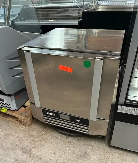 blæstkøler fra Irinox, brugt – 14 dages garanti. Du kan tilkøbe 12 mdr. for 799 kr.
