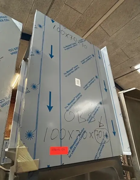 stålbord 1000x700x700, brugt – 14 dages garanti. Du kan tilkøbe 12 mdr. for 799 kr.