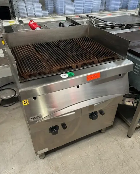 Lavastensgrill fra Zanussi, brugt – 14 dages garanti. Du kan tilkøbe 12 mdr. for 799 kr.