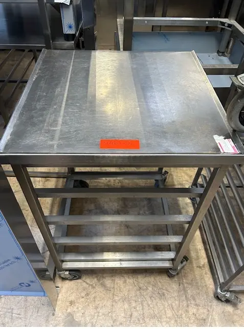 stikvogn til opvaskebakker, brugt – 14 dages garanti. Du kan tilkøbe 12 mdr. for 799 kr.