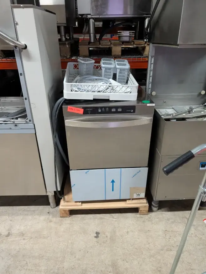 Underbordsopvasker fra Fagor CO-502 b dd brugt – 14 dages garanti. Du kan tilkøbe 12 mdr. for 799 kr.