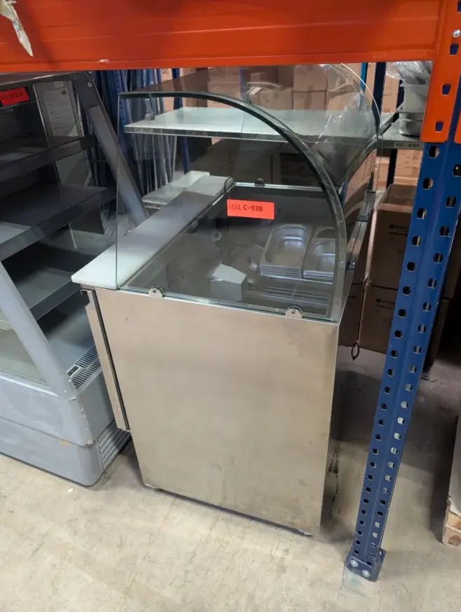 Saladette med 2 låger brugt – 14 dages garanti. Du kan tilkøbe 12 mdr. for 799 kr.